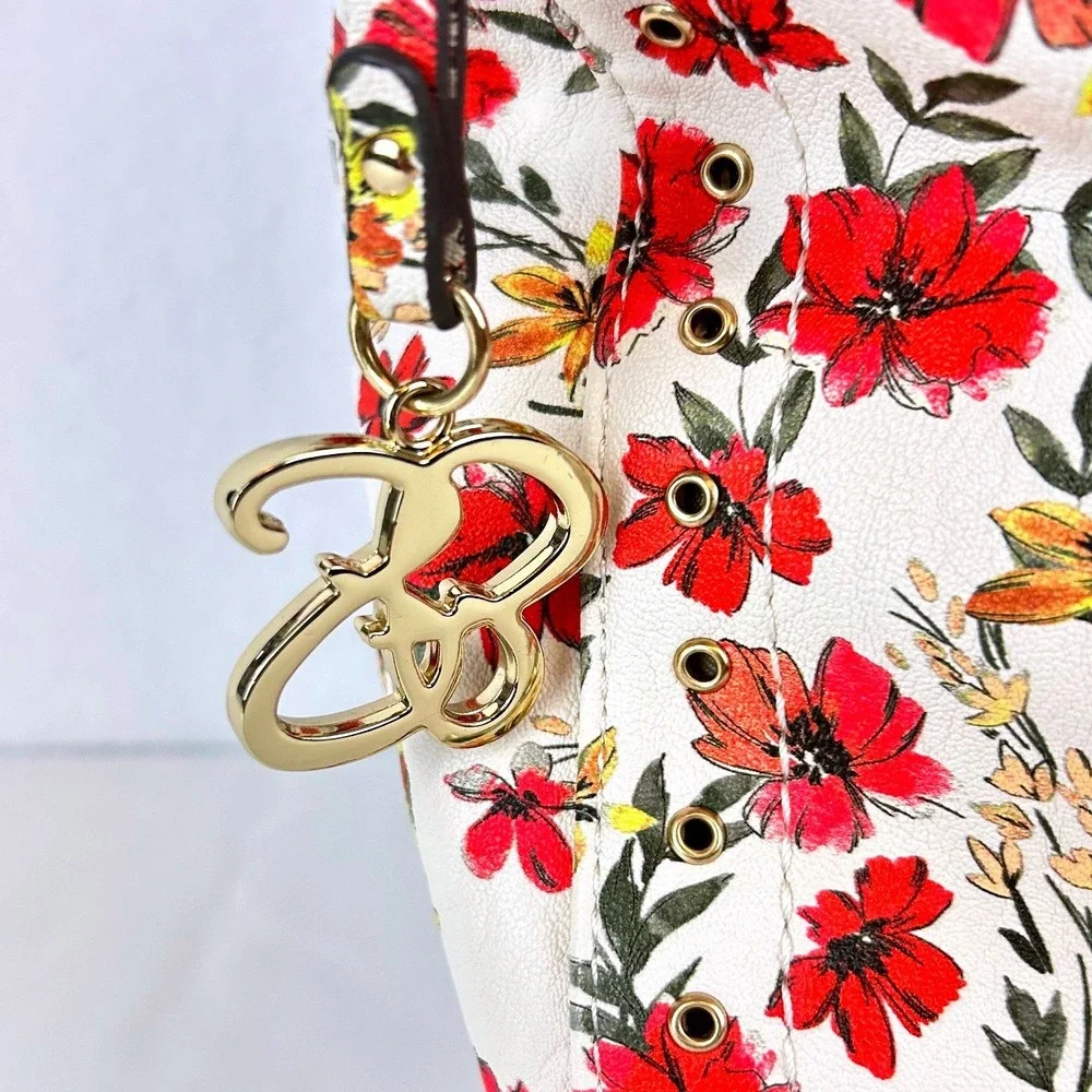 Jessica Simpson Floral‎ Hobo Bag White Red Yellow Gold Chain Link Strap JS Charm